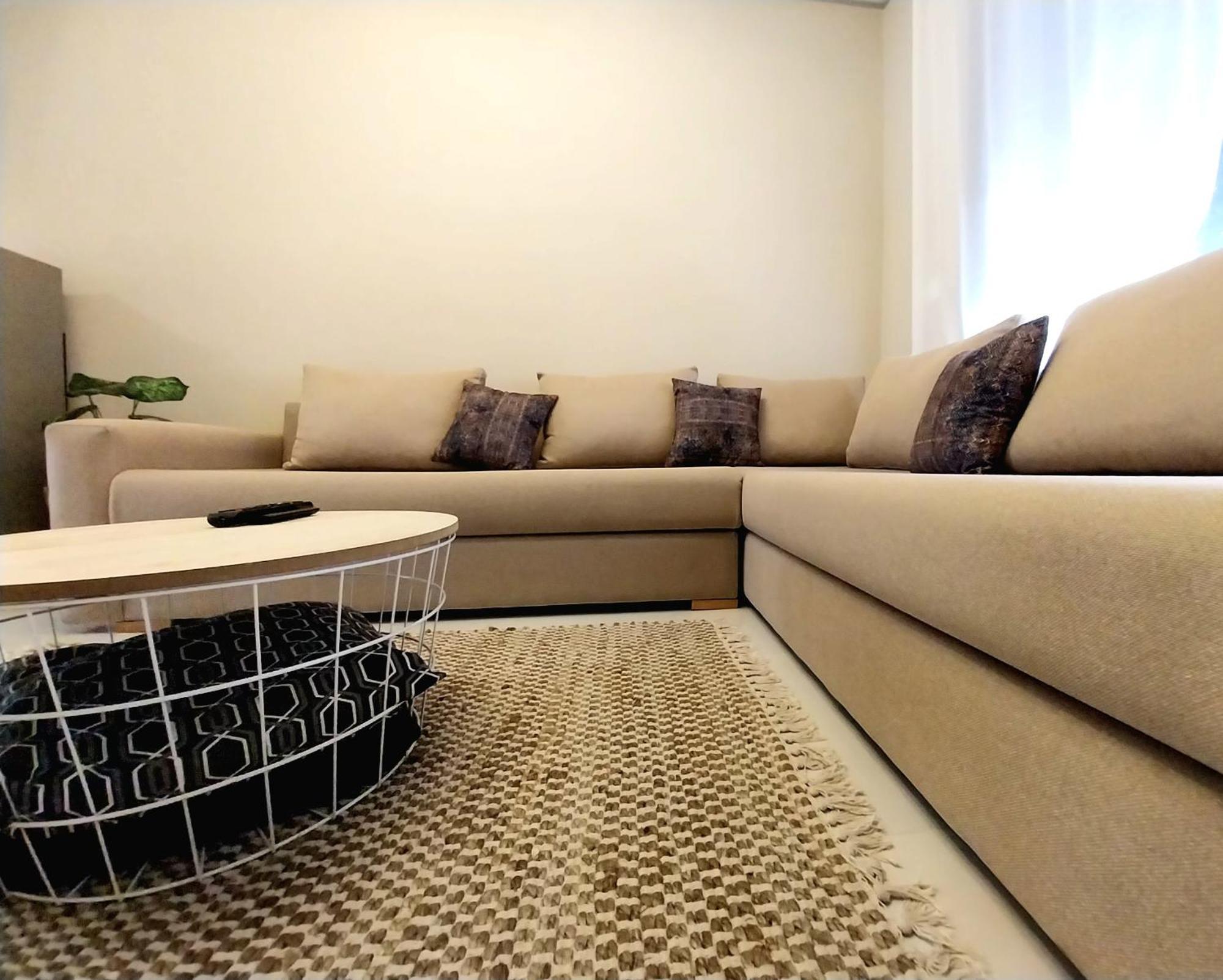 Cosy Appartement Proche De L'Aeroport Mohamed 5 Deroua Екстериор снимка
